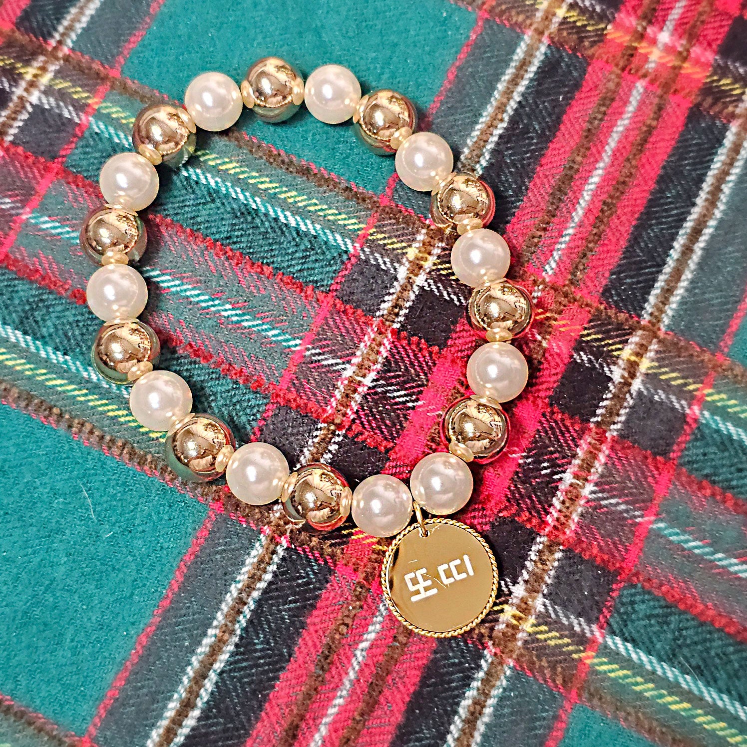 Handmade Christmas Pearl Dog Collar | Holiday Crystal Charm Necklace | Korean Pet Jewelry